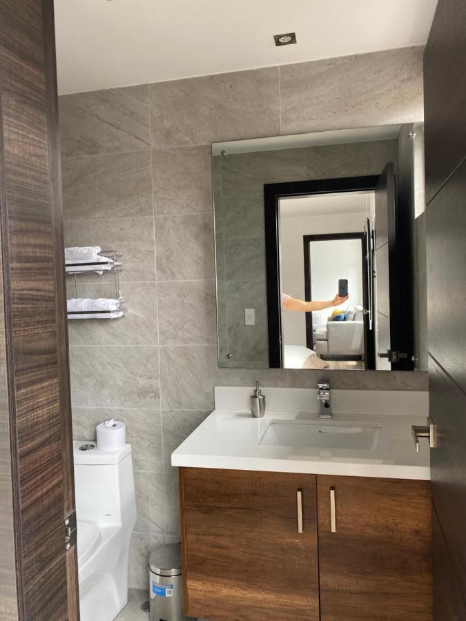 Moderno Departamento En El Mejor Sector De Quito Apartment Luaran gambar